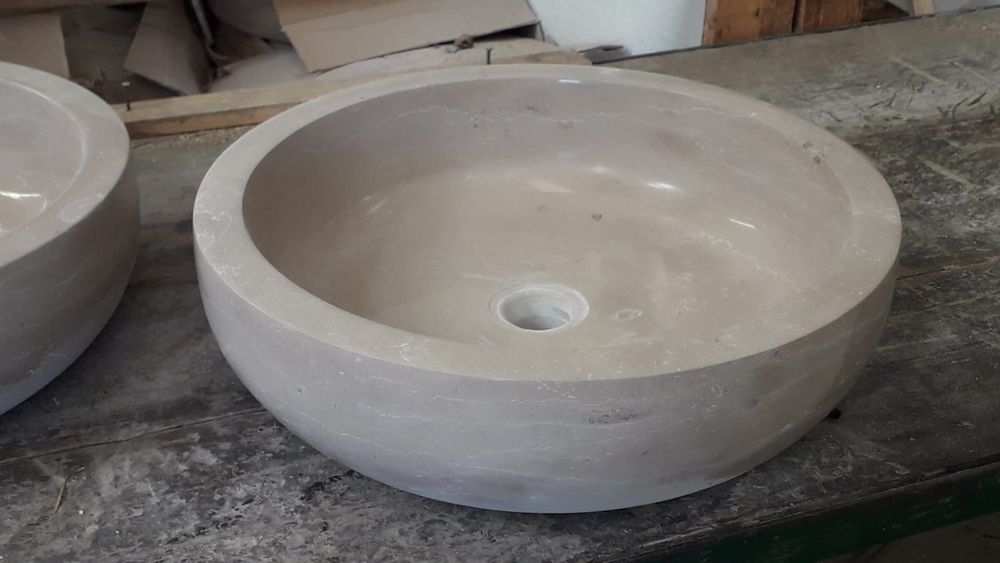 Lavatorio em.pedra creme