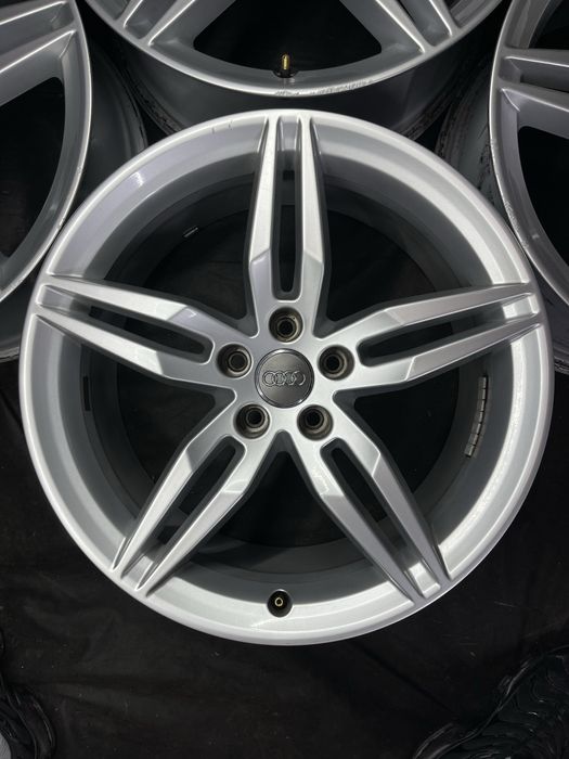 Диски R19 5x112 Et29 8.5J. Audi A8 A7 A6 A5 A4 Q7 Q5 Q3 E-tron Tiguan