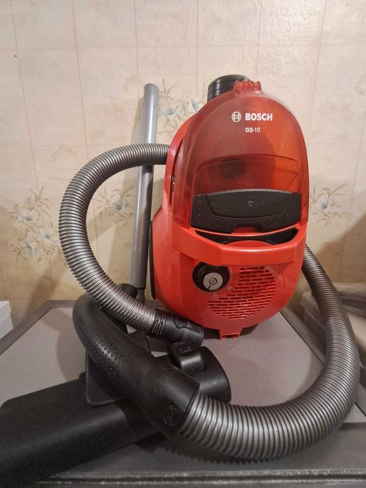 пылесос BOSCH GS - 10 Колбовый