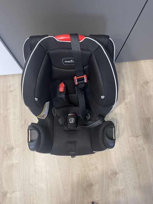 Автокрісло Evenflo Symphony