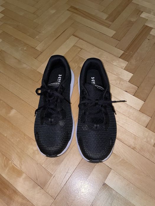 Under armour 40  1/2 damskie