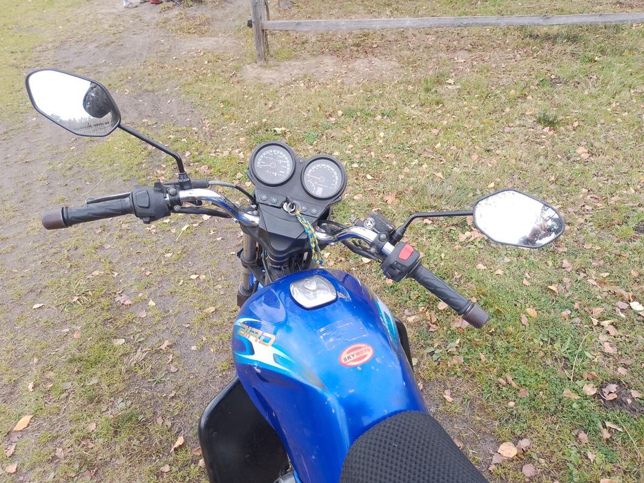 Продам мотоцикл бірд 125