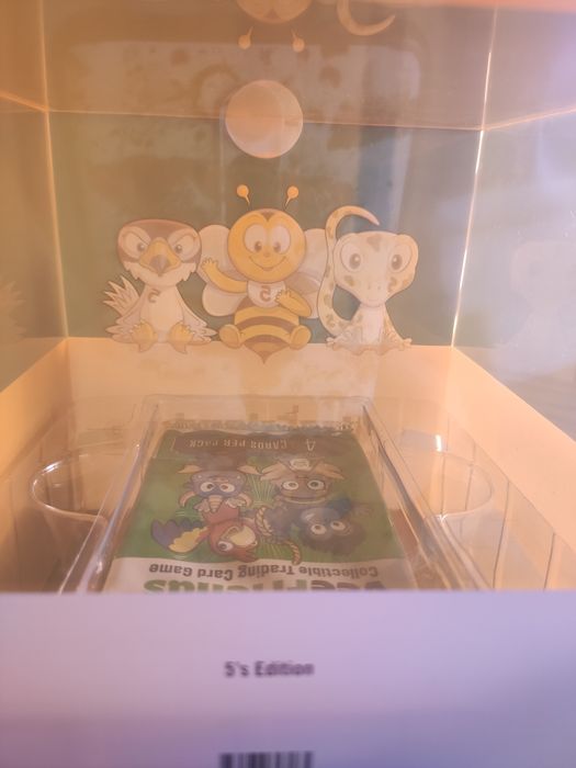 Cartas colecionáveis VeeFriends