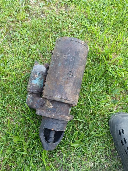 Rozrusznik Zetor k25