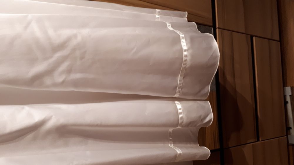 Alba komunijna-piękna na wyższą dziewczynkę i szczuplejszą.