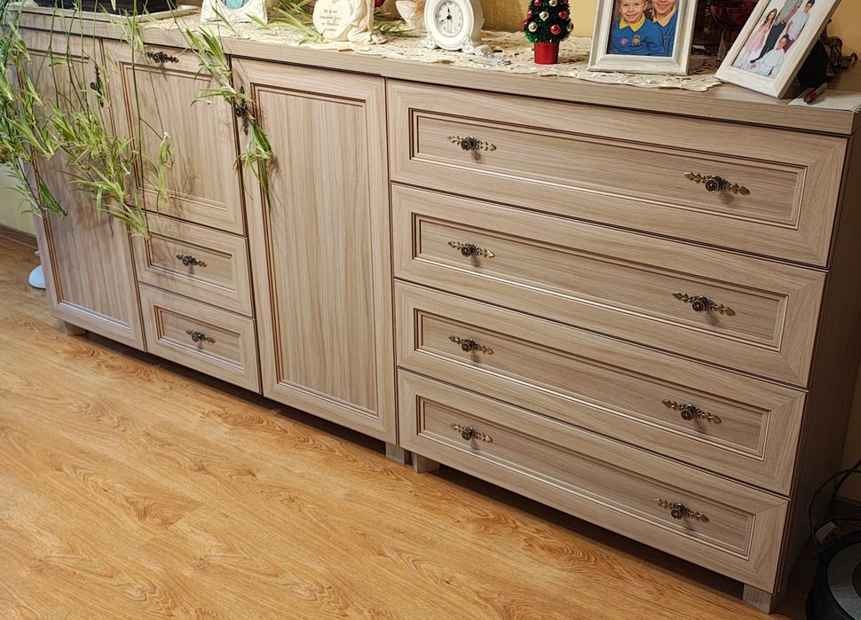 Komoda szeroka + komoda z szufladami