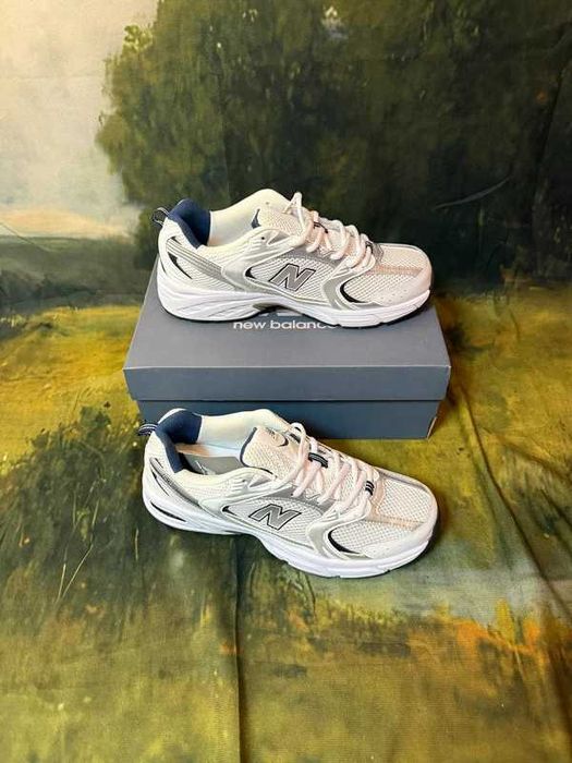 New_Balance_530_White_Silver_Navy R.42