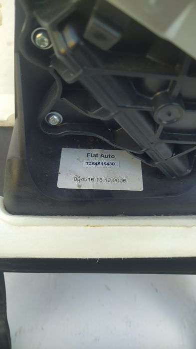 Lewarek zmiany biegów wybierak gałka Fiat grande Punto automat