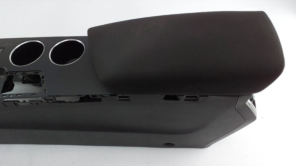 Consola central RENAULT Megane IV (B9A/M_)
