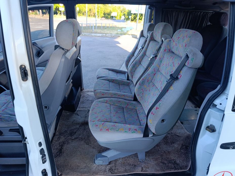 Продам Mercedes Vito пасажир 2.2 дизель.
