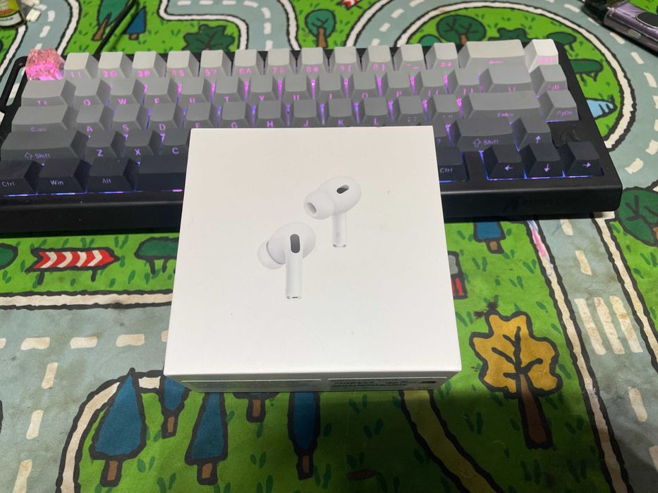 Oryginalne etui ładujące Apple AirPods Pro 2. Gen (A2700) - BEZ SŁUCHAWEK