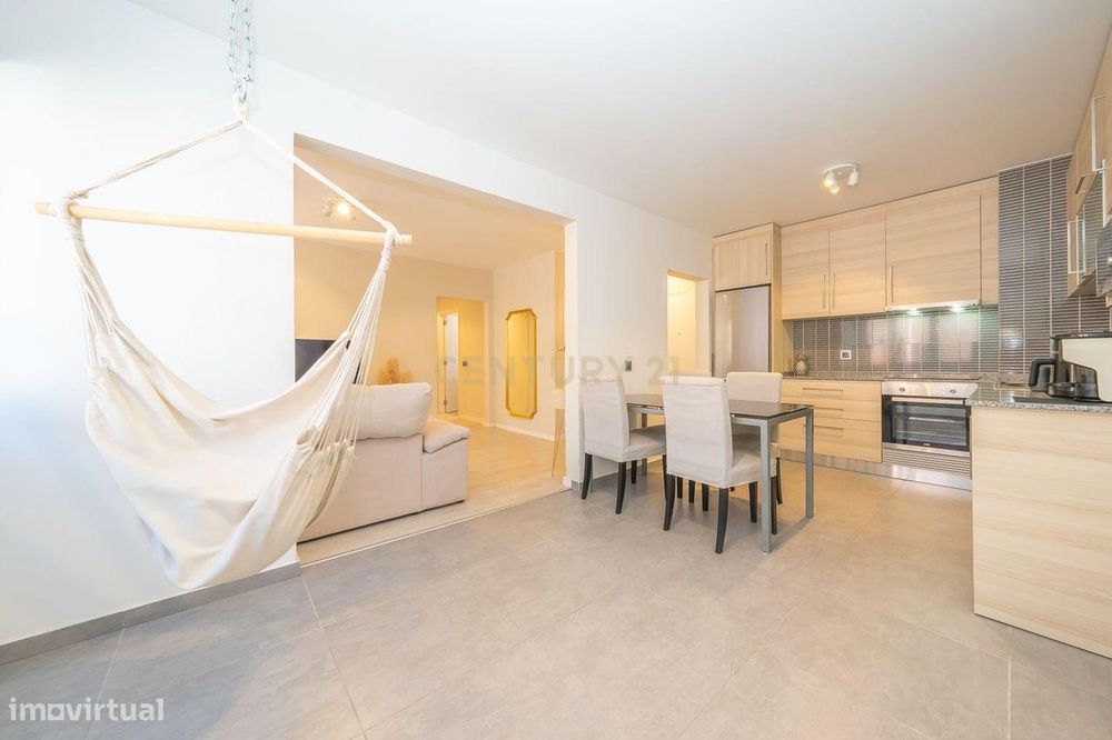 Apartamento T2 Totalmente Remodelado, Jardins do Sado, Setúbal