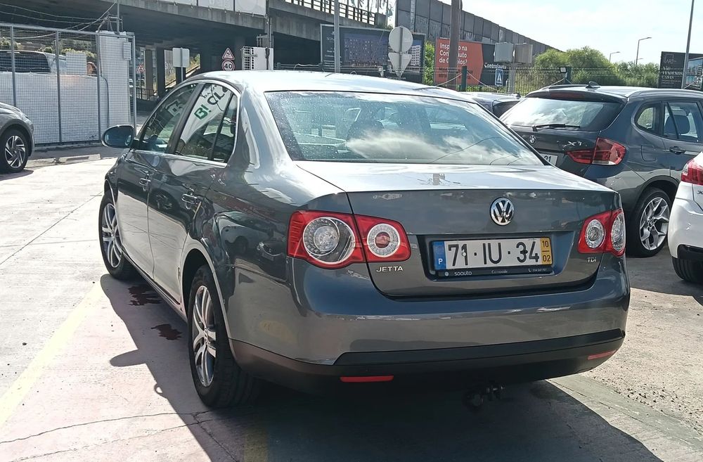 VW Jetta 1.6 TDi Confortline
