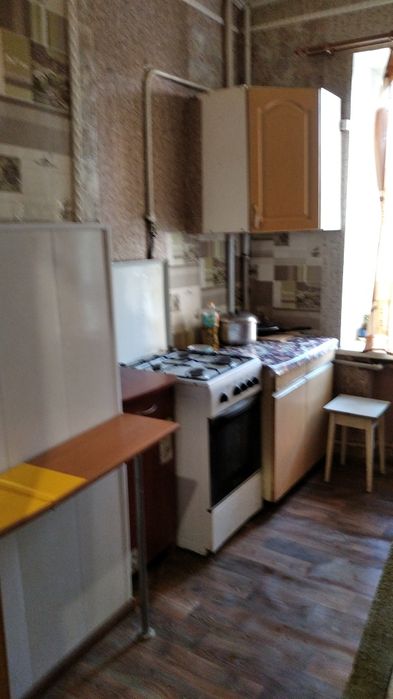 Продам комнату в трёх комнатной квартире