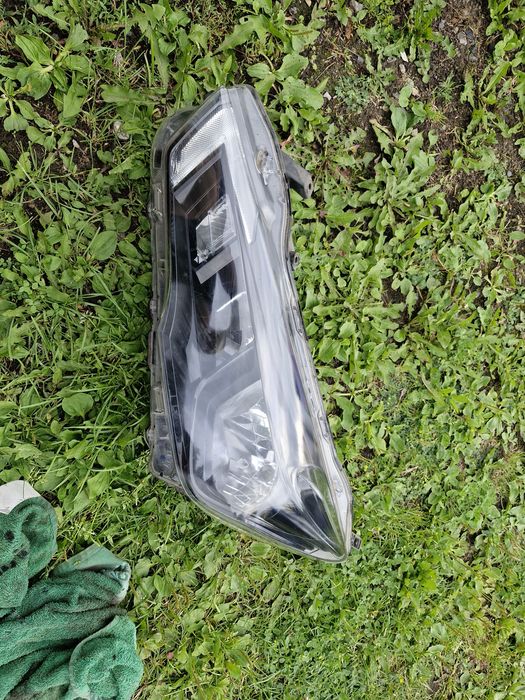 NISSAN MICRA K14 lampa przód przednia lewa 100-18728