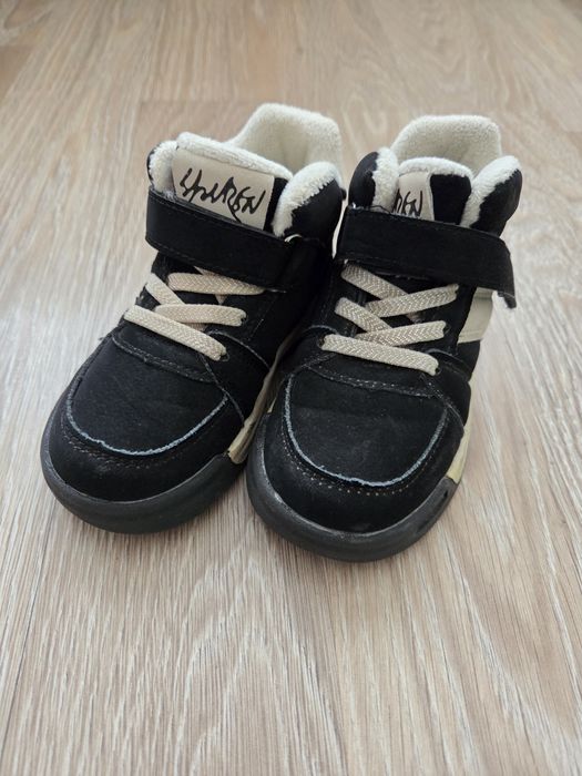 Демісезонне дитяче взуття 24 розмір