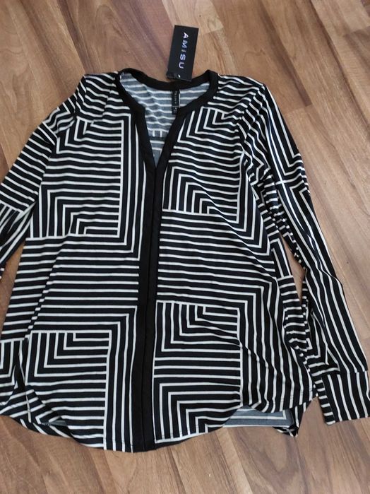 Nowy  golf czarno biały M i bluzka rozm L