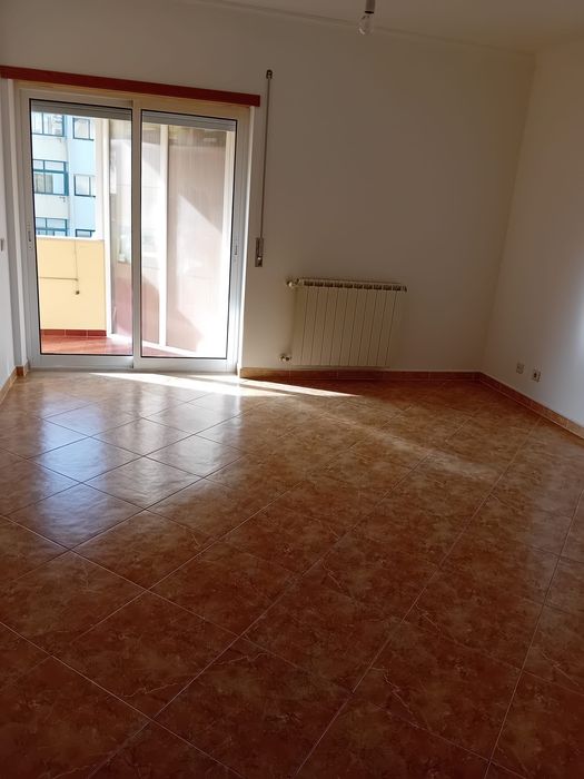 Apartamento T2 Caldas da Rainha