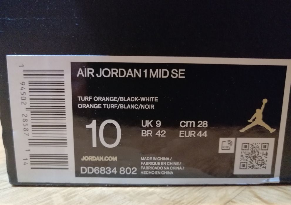 Buty Nike Air Jordan 1 Mid SE Turf Orange