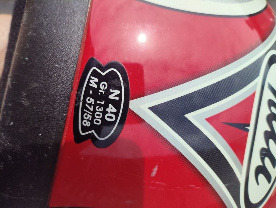 Capacete NAU, óculos e colete proteção