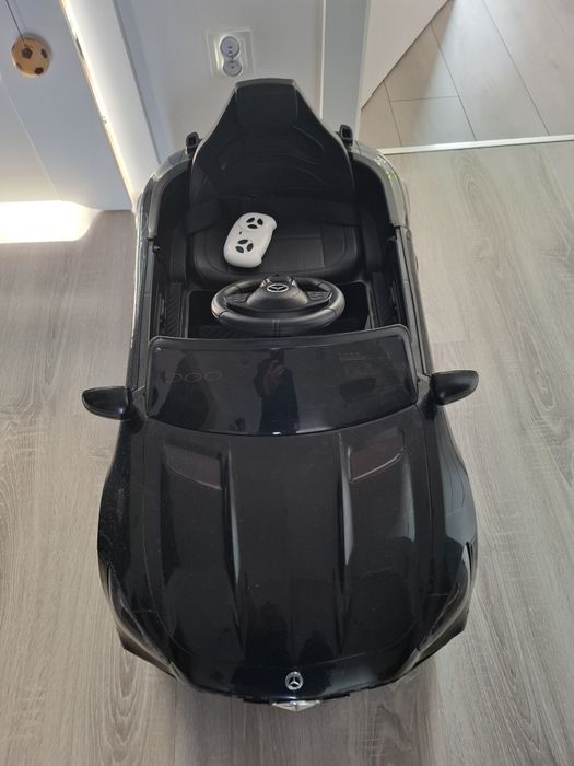 Mercedes AMG Auto na akumulator