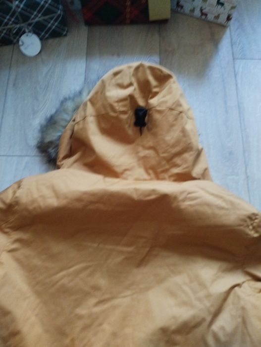 House winter edition nowa kurtka gruba M