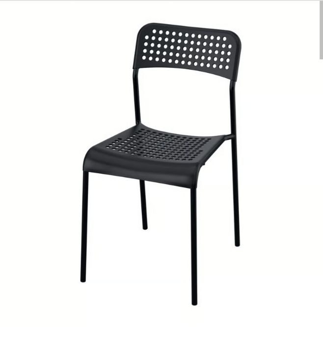 Mesa preta e  2 cadeiras pretas | IKEA