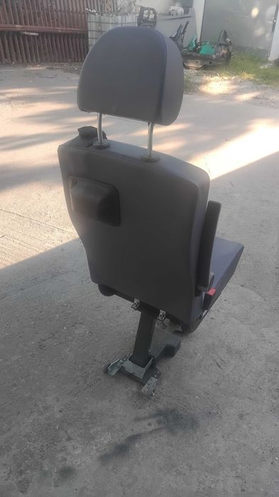 fotele pasazera ford transit