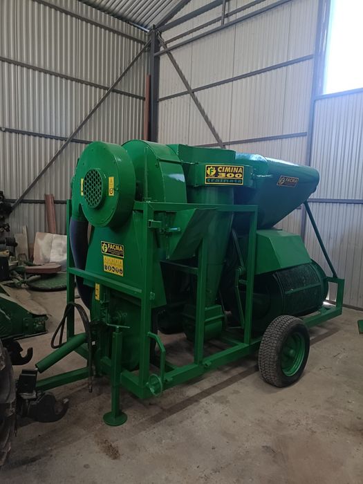 Kombajn Facma C 300T