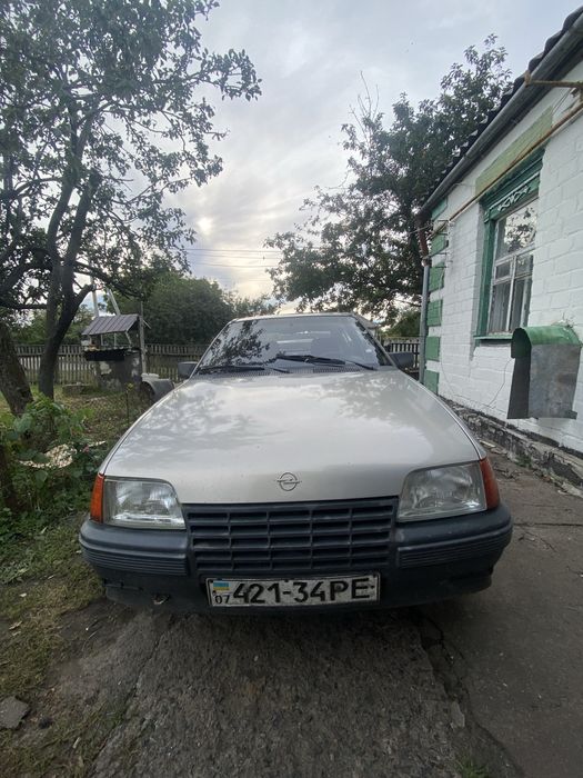 Продам хорошего опелька