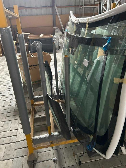 Продам стеллажи-стойки, б/у для стекла