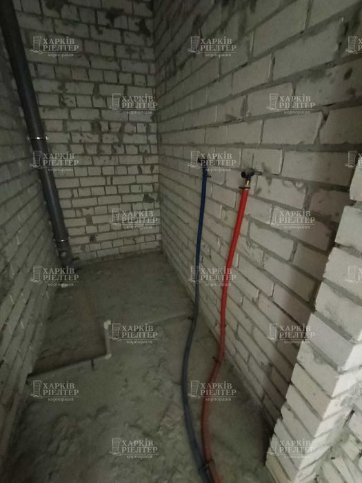 LS-10 3к квартира ЖК Річковий квартал, центр Харкова, середній поверх