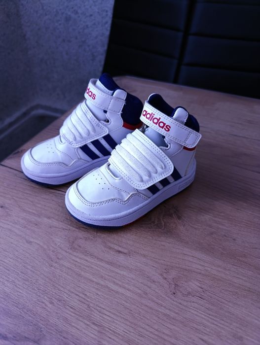 Дитячі кросівки Adidas, оригінал