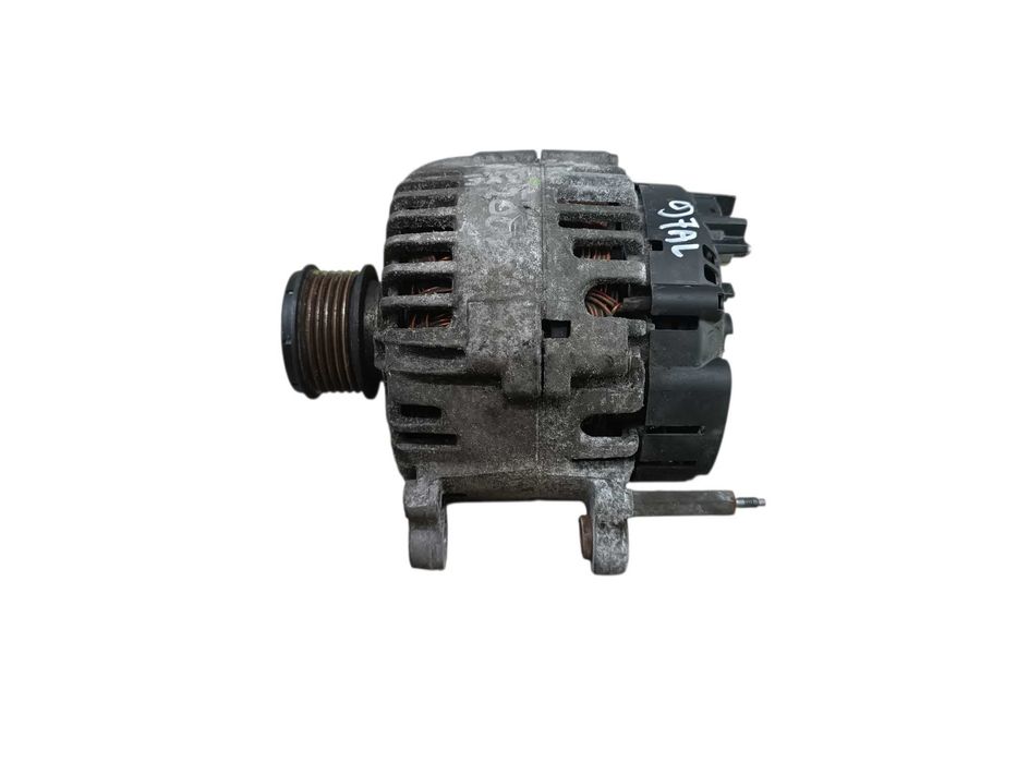 Alternator A3 A4 A6 Golf Passat Touran Leon Fabia  1.9D 140A