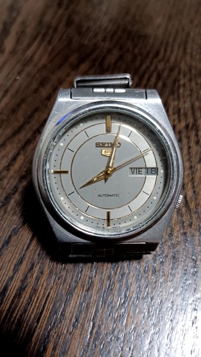 Часы Seiko,под восстановление