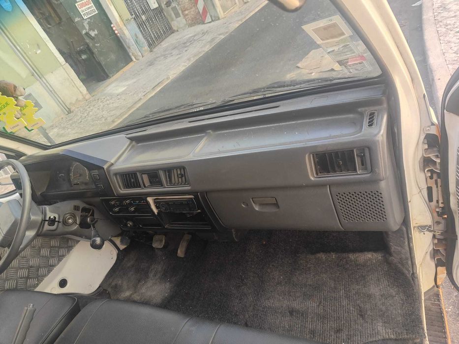 Vendo Mitsubishi L300