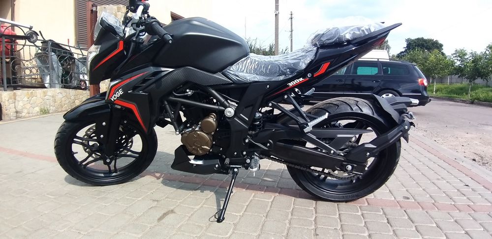 VOGE 300R (Loncin LX300-6 CR6