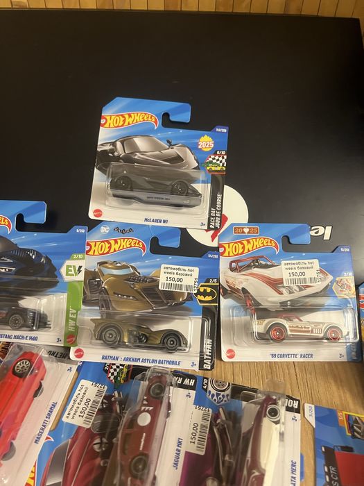 Колекційні машинки хот вілс обмін