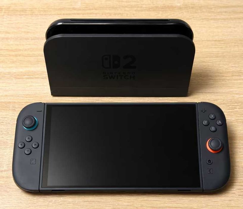 Nintendo Switch 2 + Pro Controller + Etui All-in-One – komplet