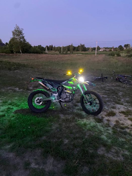 Кові JNR 250 в хорошому стані
