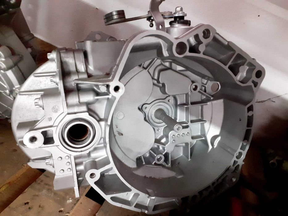 Caixa de 6 Vel Opel Corsa E 1.0T em Stock