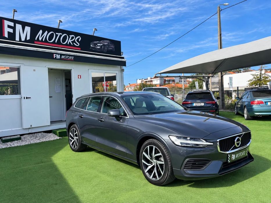 Volvo V60 2.0 T8 AWD TE Momentum Plus