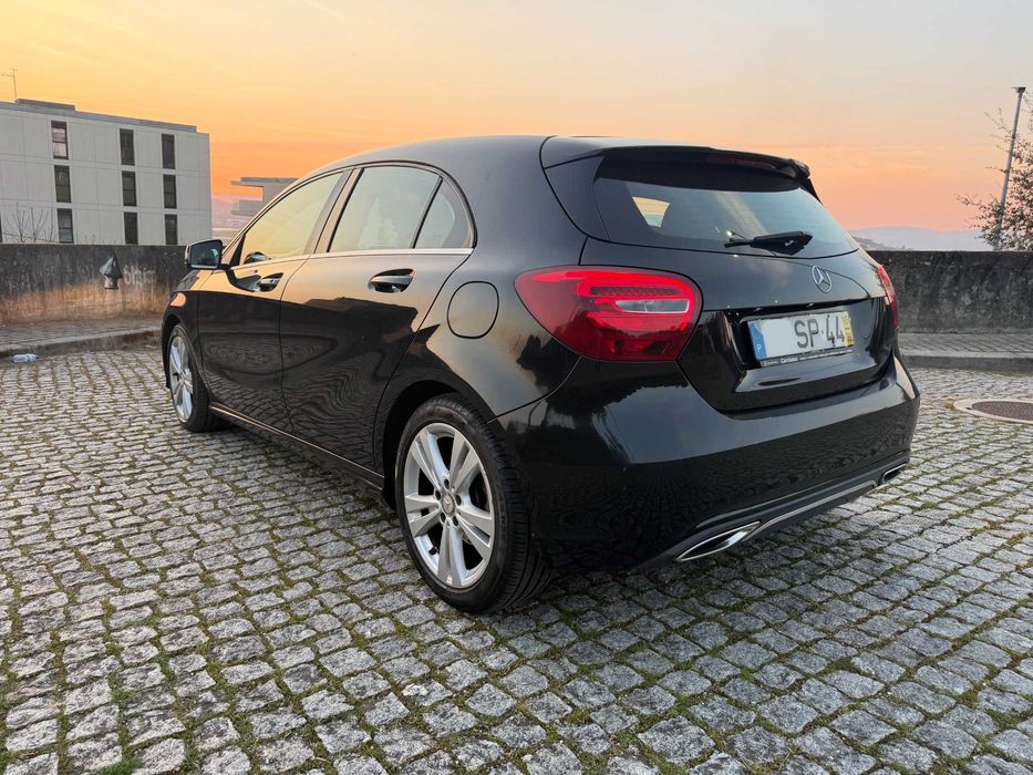 Mercedes-Benz A 160d Style Auto