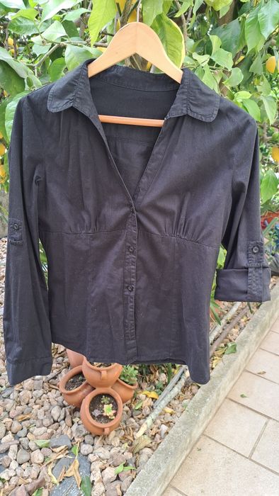 Camisa preta com elastano