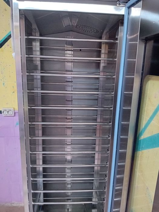 Розстійна шафа нова,(розстойка)піч з пароконвенцією нова