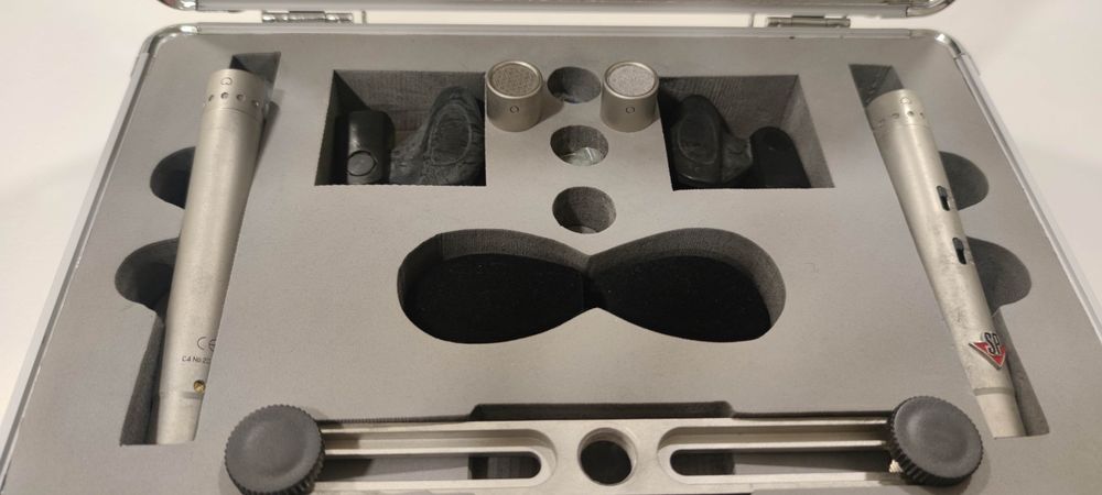 Microfones Studio Projects.