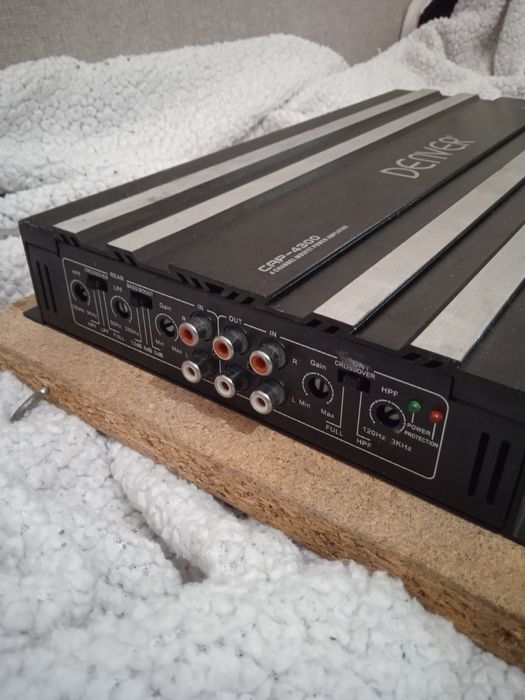 Amplificador de som de 4 canais