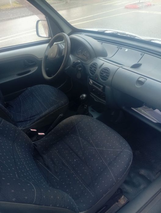 Renault Kangoo 1.9D 5 lugares.