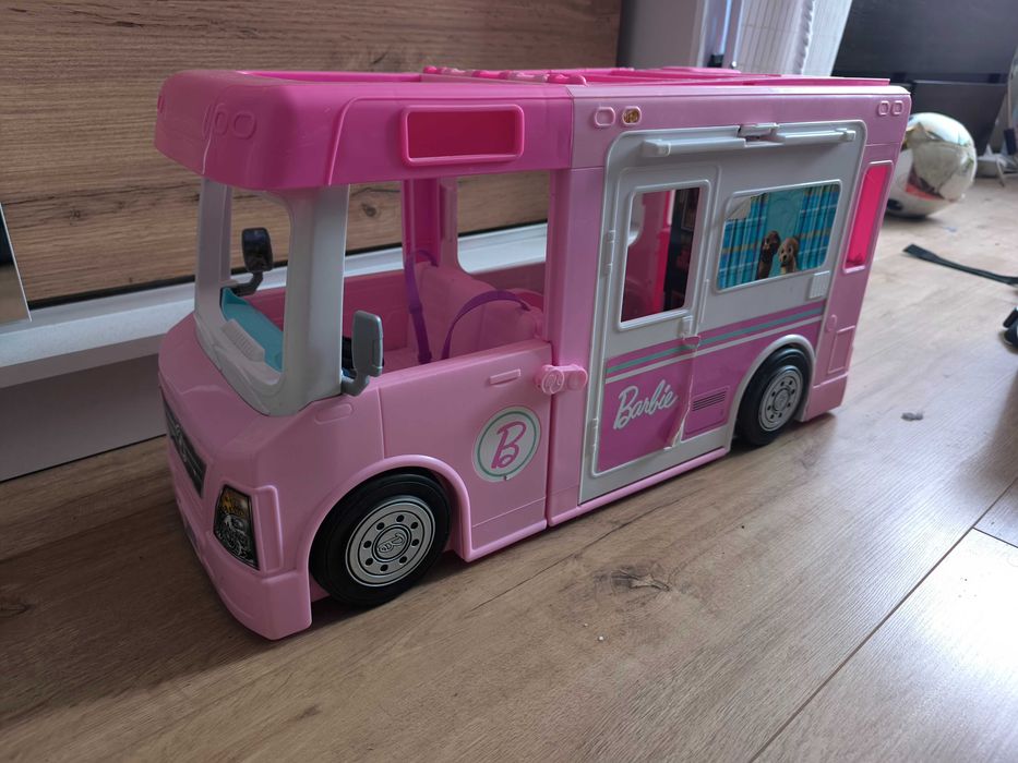 Kamper dla lalek barbie