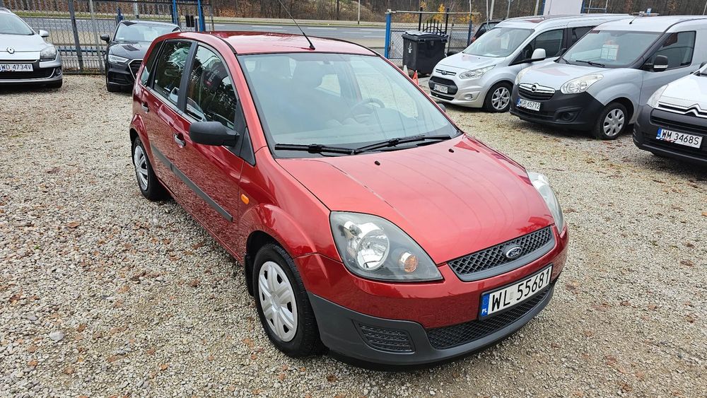 Ford Fiesta 155tys.km 2właściciel Salon Polska Klimatyzacja Nowy rozrząd i sprzęgo